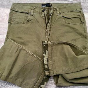 green pants from Europe, Smog